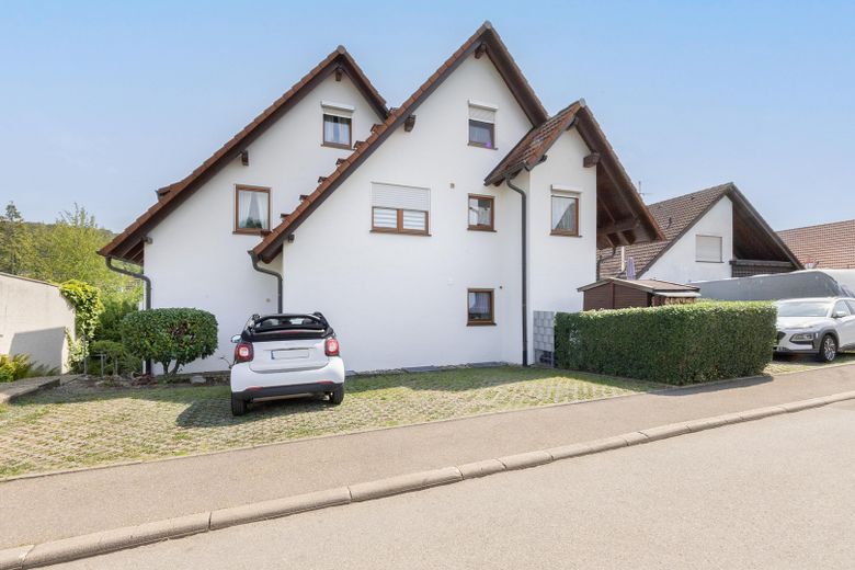 3,5-Zimmer-Wohnung mit großer Sonnenterrasse + Garten – Foto 3