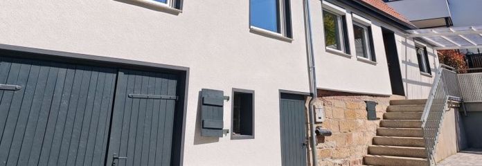 Großzügige 4-Zimmer-Wohnung mit Terrasse, Dachboden und viel Gestaltungspotenzial