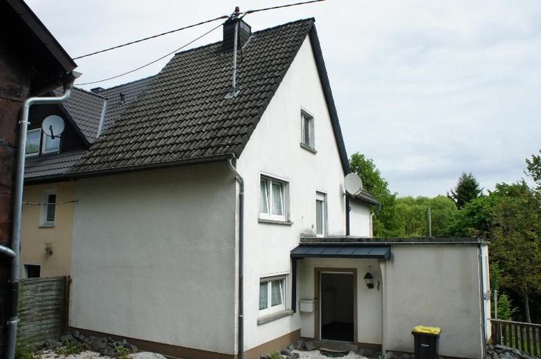 ** WOCHENENDHAUS-ODER FERIENHAUS - IN RUHIGER LAGE IM WESTERWALD ** – Bild 2
