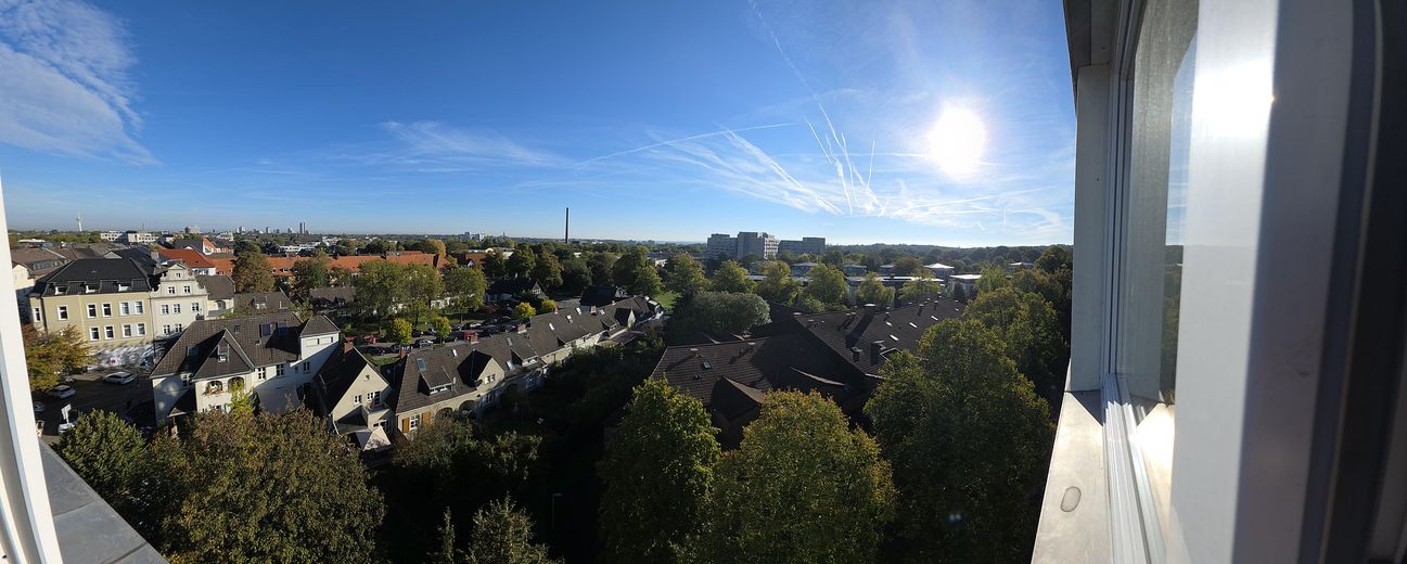 Renovierte 100 m² über den Dächern Rüttenscheids – Loggia, Lift & Fußbodenheizung – Foto 1