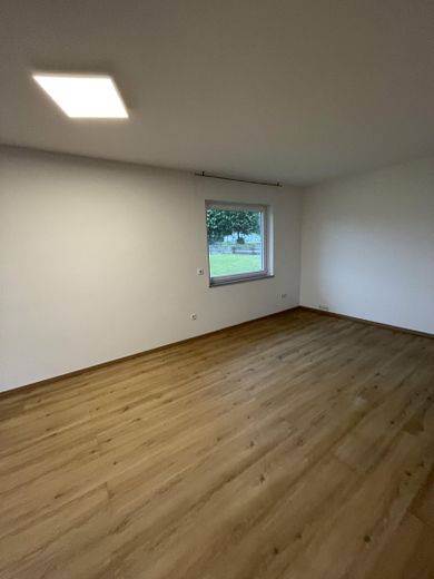Exklusive Wohnung zur Miete mit Garten, Garage & Terrasse – Foto 8