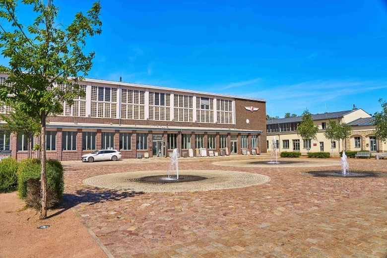 1.848 m²  Gewerbehalle für Produktion / Lager / Handel – Foto 1