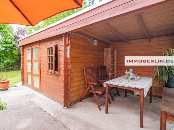IMMOBERLIN.DE - Wspaniały bungalow z ogrodem od strony południowej i garażem – Zdjęcie 1