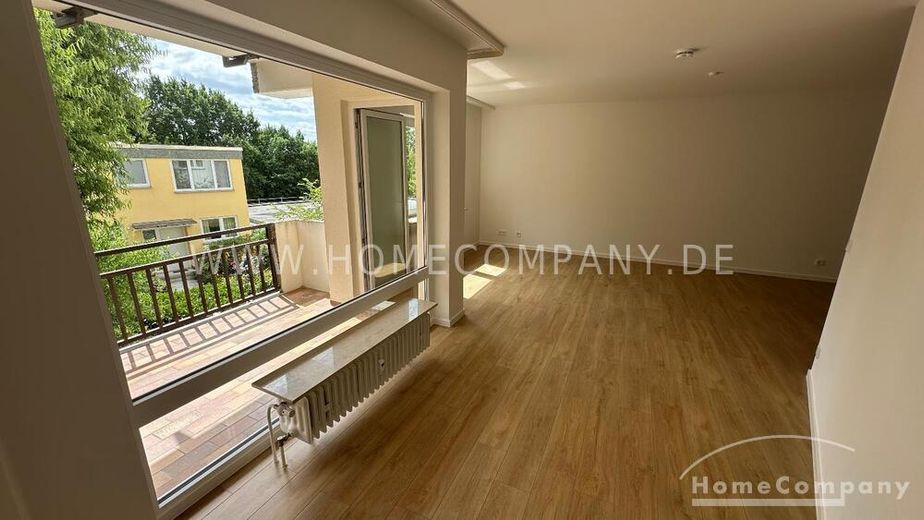Oberhöchstadt
8072644 – Frisch renovierte 2-Zimmerwohnung mit Balkon im grünen Kronberg- Oberhöchstadt – 00273ffbfc3e1e5b4ee24af327e83ee293294fbd.jpg