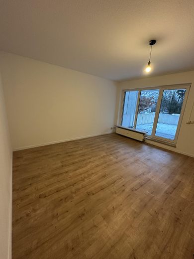 Wohnzimmer inkl. Rolladen