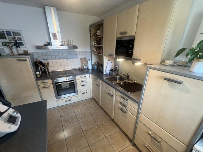 Bellissimo appartamento di proprietà di 3,5 locali con 2 balconi – Foto 11