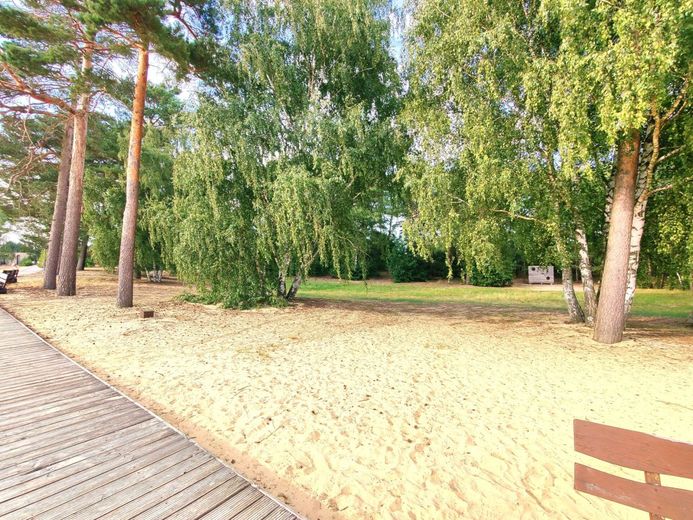 Nur wenige Schritte zum Strand