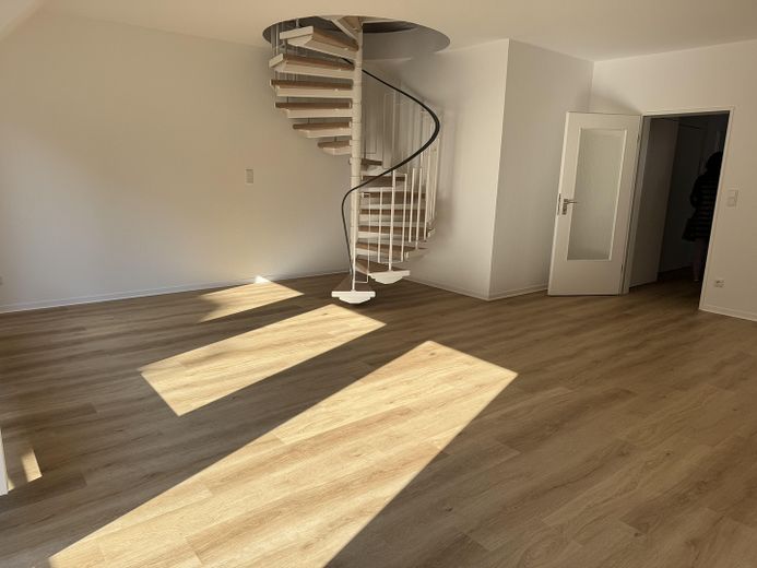 Wohnzimmer Richtung Flur
