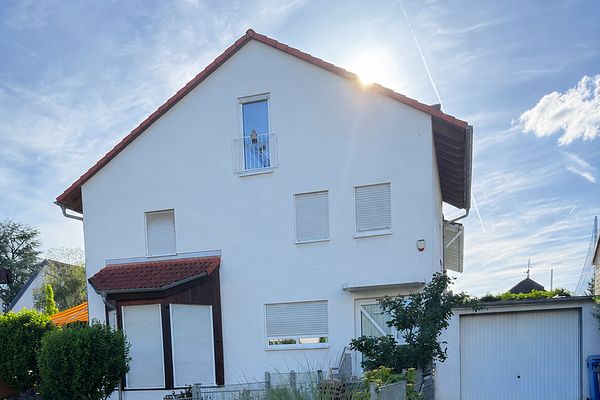 Affascinante, spaziosa casa unifamiliare in posizione centrale a 65779 Kelkheim Münster