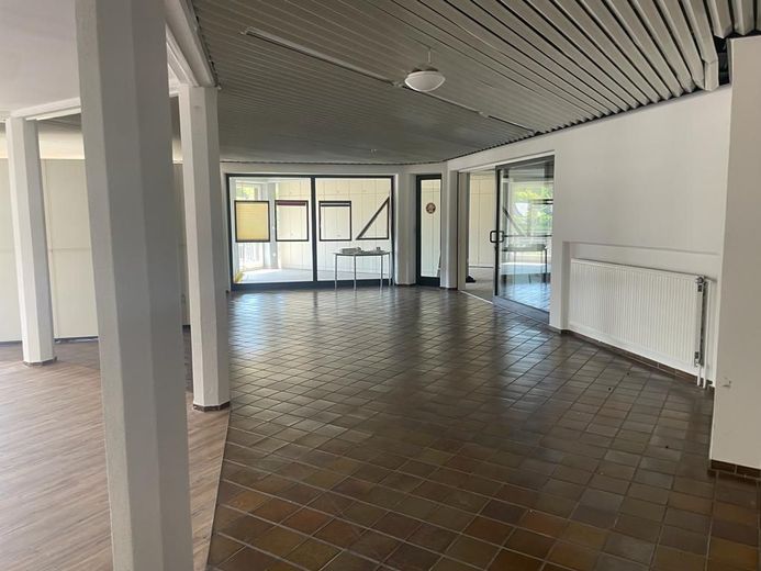 HDZ Handwerker- und Dienstleistungszentrum Lingen – Flurbeispiel