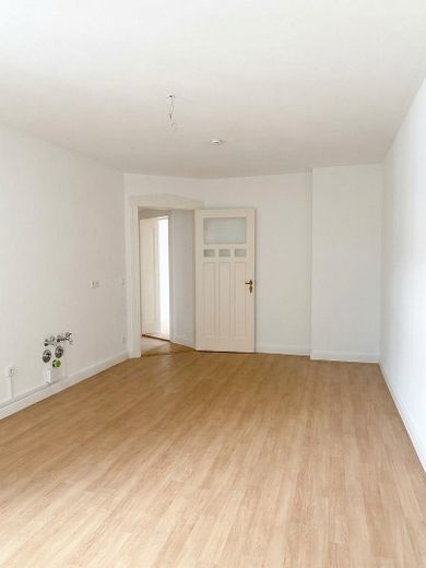 Frisch **renovierte** 4,5-Zimmer Wohnung, 2 Badezimmer, nähe der TU Brandenburg – Foto 6