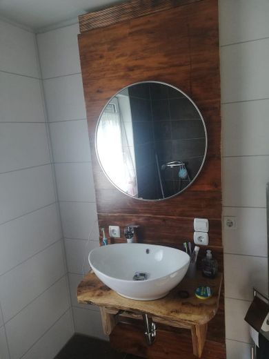 *Traumhaftes Wohnhaus mit  155m2 Wohnfläche,  Garten und Garage – Foto 21