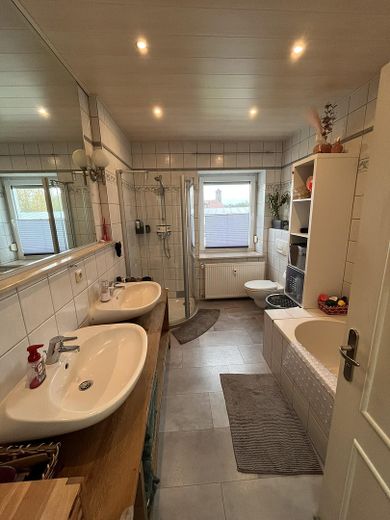 Geräumige Wohnung mit Garten in Schaibing - Untergriesbach – Foto 7