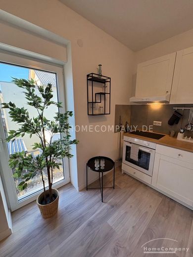 8ce1f02b0cfcf10384f28cc523a48a8e2e10cfc7.jpg