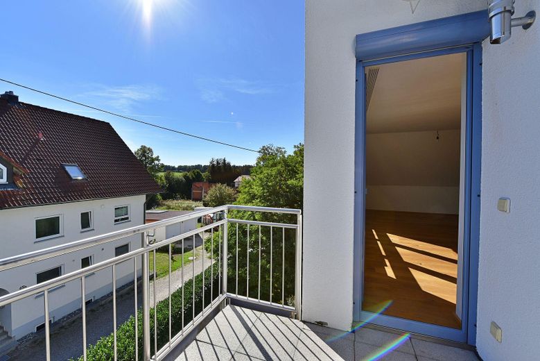 Ampiezza su due livelli – esclusiva maisonette con terrazza sul tetto e vista panoramica – Foto 9