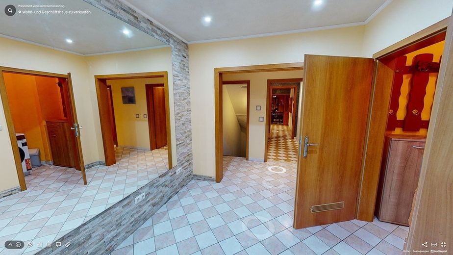 Renditeobjekt mit Haus und Geschäft in Kirchham – Foto 2