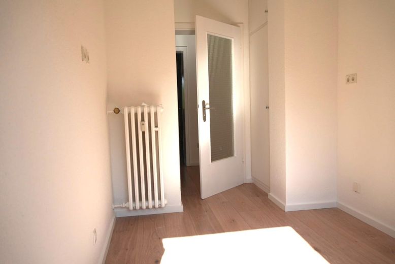 Wohnen im Grünen - Ihr Zuhause mit Balkon und 3 Zimmern – Küche Bild 2