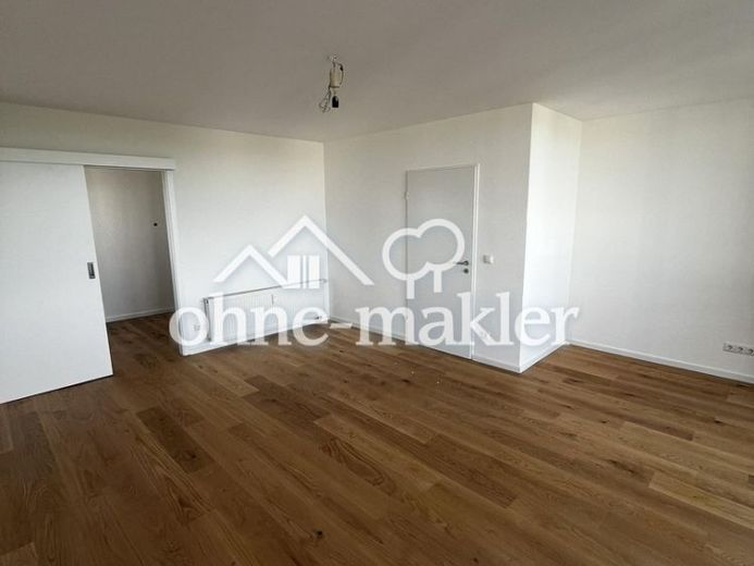 2-Zimmer-Wohnung in Augsburg-Herrenbach – kernsaniert, Balkon, Weitblick, bezugsfertig – फोटो 1