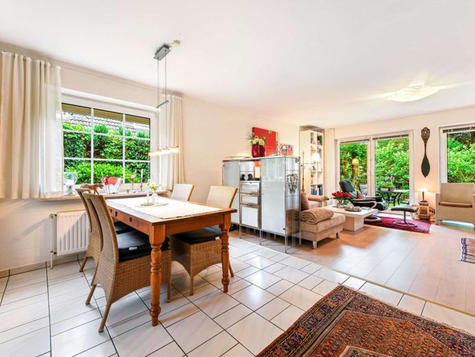 Nießbrauch – Modernisierte 4-Zimmer-Doppelhaushälfte in Wedel – Foto 1