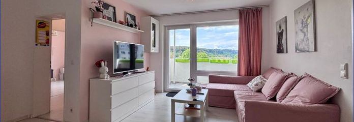 Abitare comodamente con vista panoramica- Appartamento di proprietà ben tenuto con ascensore e loggia a Essen-Kettwig