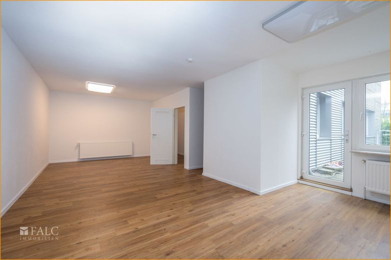 Büro 2 Geschäftshaus