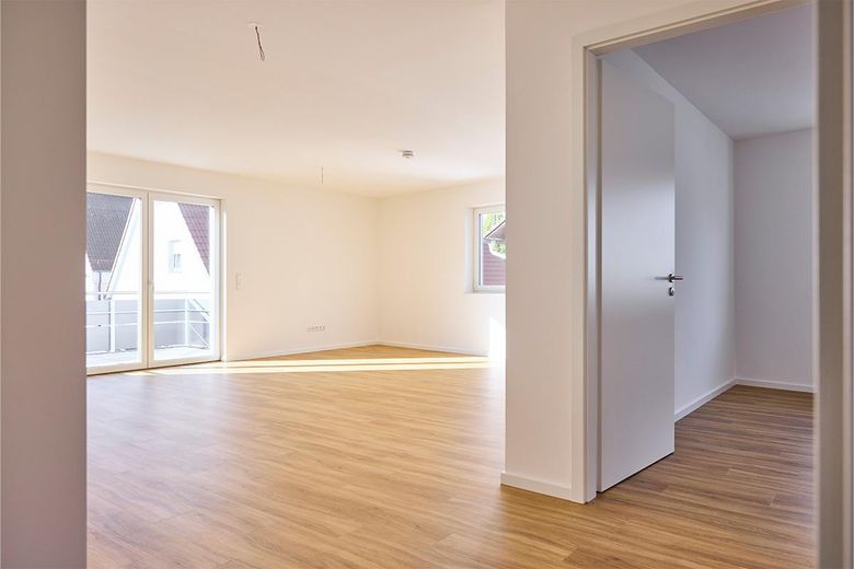 W8 Obergeschoss | 3 Zimmer | 87,36 qm in Krumbach (W8) – Blick in die Wohnküche + Balko