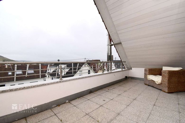 Sie erwerben das komplette Doppelhaus und haben sofort Mieteinnahmen ! – Balkon Studio
