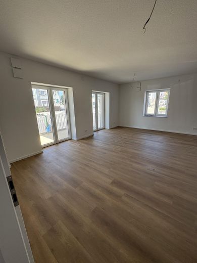 Erstbezug kernsanierte Wohnung 113m2 3,5-Zimmer NEU mit großem Balkon – Wohn-Essbereich 1