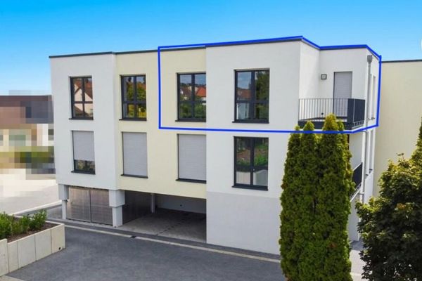 Eerste bewoning: 3-kamerappartement met keuken en badkamer in Hadamar-OT