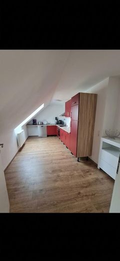 Attraktive, neuwertig sanierte 3-Zimmer-Dachgeschosswohnung in zentraler Lage von Vinningen – Küche