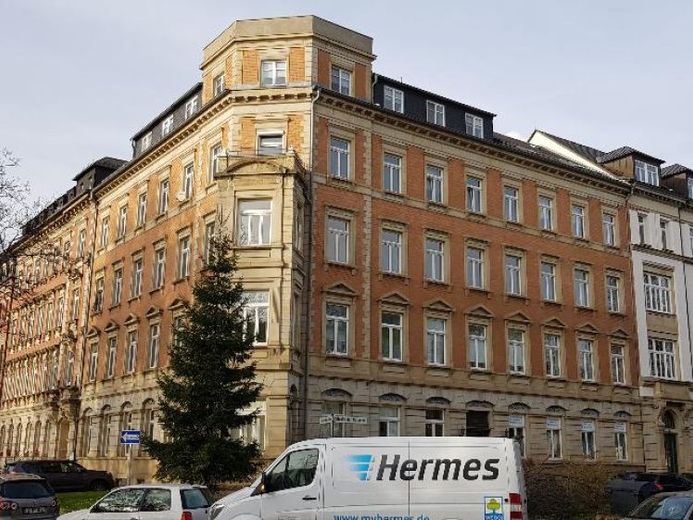 Geräumige 3-Zimmer-Wohnung / Büro mit großem Tageslichtbad – Foto 1