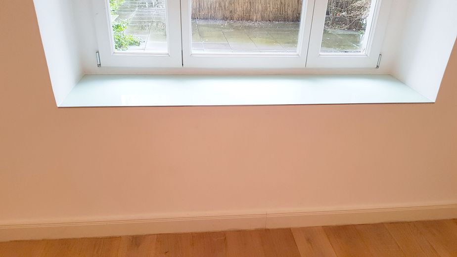 Fensterbänke wie Glastüren