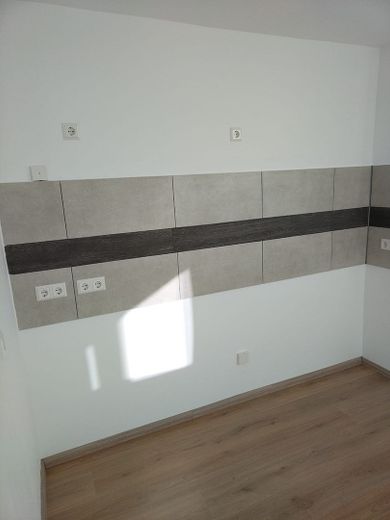 Traumhafte moderne 2-Zimmer Wohnung mit HWR und großer Terrasse – Foto 11