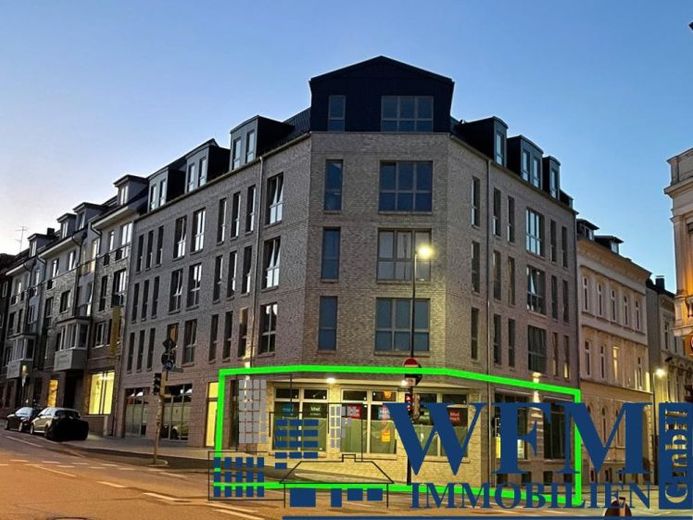 Gewerbefläche, Ein- u. Ausfallstraße, Kreuzung, Neubau, Räume veränderbar...WFM Immobilien GmbH – Foto 1