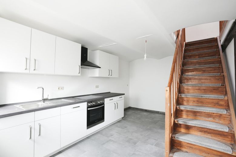 Diesdorf - Dreamy 4-room house with garage and garden available for rent immediately – Photo 3