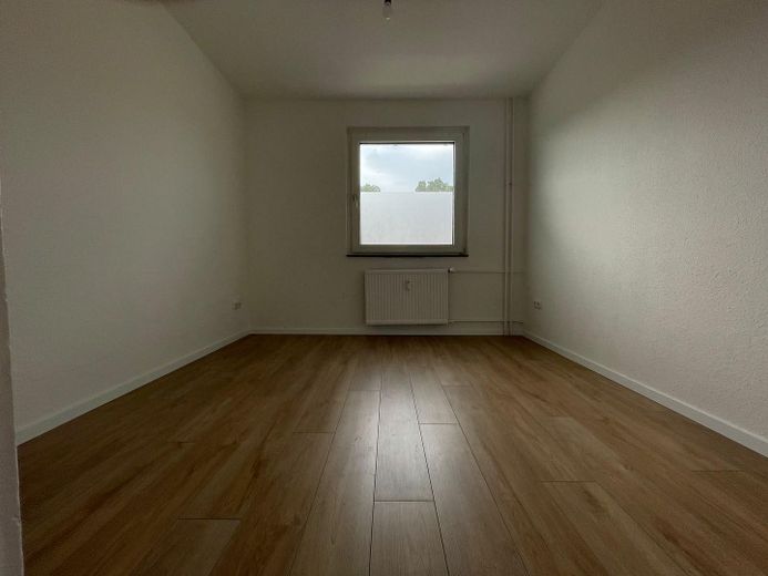 renovierte 3 Zimmer, frei ab sofort – Zimmer 3