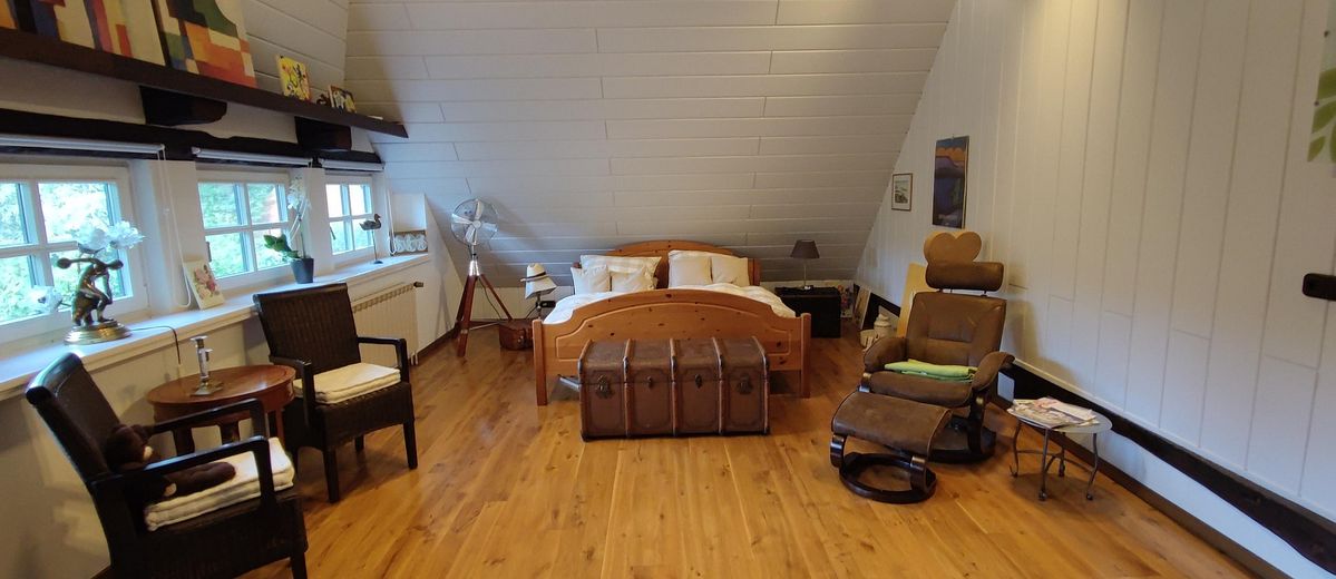 Bauernhausperle von 1750 Mitte der 80iger komplett saniert – 2. Schlafzimmer im OG