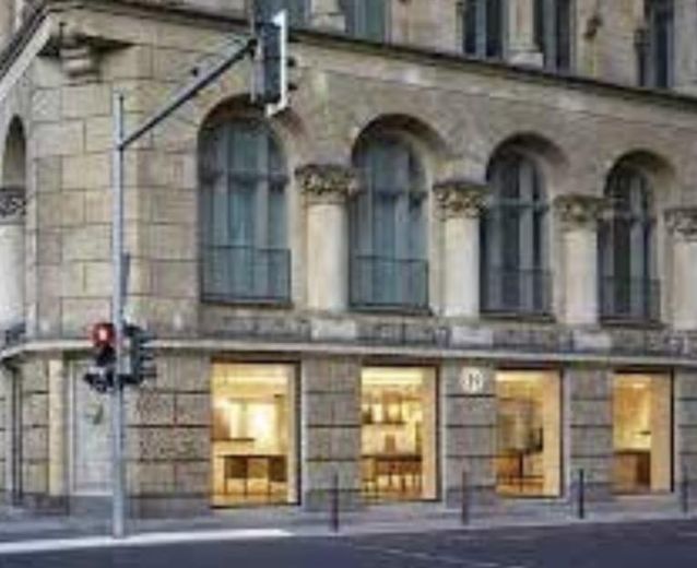 Corner retail space in a prime location – Berlin Mitte – Aussenansicht EG 