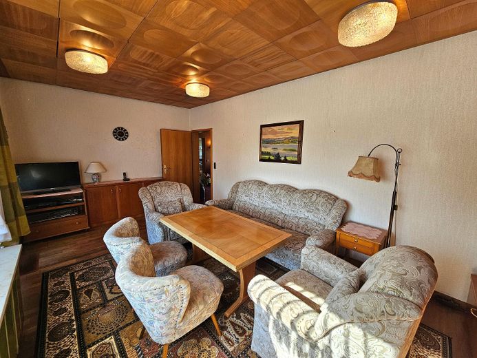 Kleines Wohnzimmer-Erdgeschoss