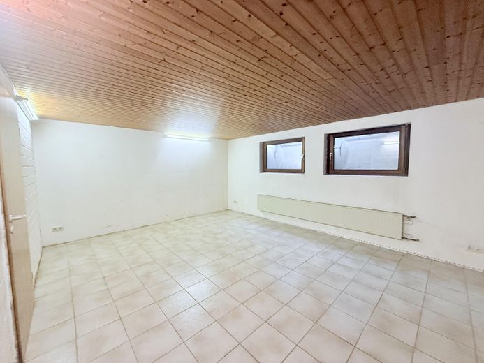 Yenilikler için sağlam bir temel - Modernize edilecek ebeveyn evi – Keller Atelier 1
