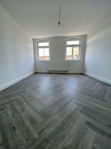 Sanierter Altbau in Buckau: 4,5 Zimmer, Balkon + Austritt, 4. OG ohne Aufzug – Schlafzimmer 1
