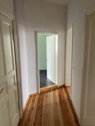 Encantador apartamento antiguo con balcón y ascensor en Hufelandstraße, Prenzlauer Berg – Foto 33