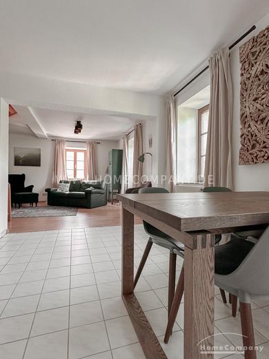 27202 HomeCompany Dresden Möbliert/Furnished 3-Zimmer Wohnung mit Balkon in Dresden-Naußlitz max. 4 Personen – e8d0c9642f714747f8c800be661e6031717fa2ea.jpg