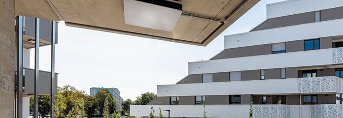 Balkon-Wohnung mit Arbeitszimmer | Smart-Home | Bad mit Dusche | Abstellraum | Aufzug | Tiefgarage