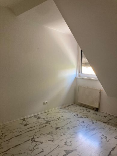 Helle DG Wohnung , 4 Zimmer, in Mannheim Käfertal – Kinderzimmer