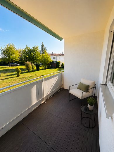 Erstbezug 2026 – hochwertig sanierte 3-Zimmer-Wohnung im EG | Neu-Ulm Offenhausen – Balkon