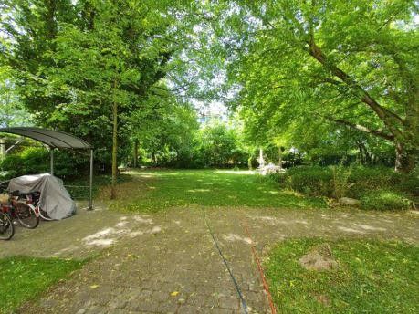 Helle WG-geeignete 3-Zimmer-Altbau-Wohnung in Köpenick – Garten hinter dem Haus