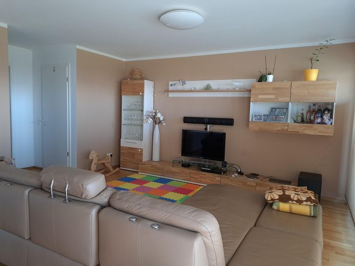 KFW70 Wohnung mit vier Zimmern in Knielingen 2.0 – Wohzimmer-2