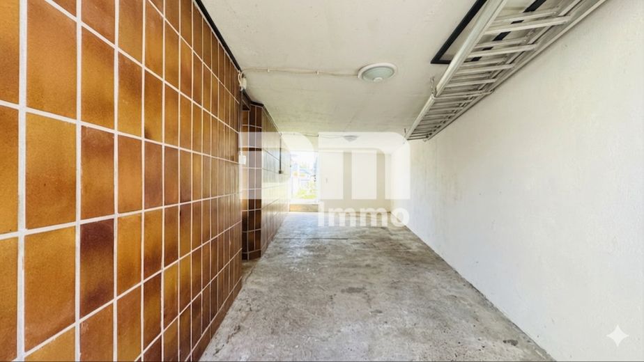Historischer Charme trifft moderne Nachhaltigkeit - Ihr neues Familiendomizil – Souterrain / Zugang Gartenbereich / Wintergarten