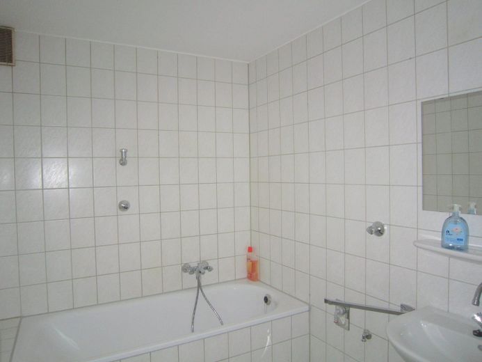 Badezimmer 1